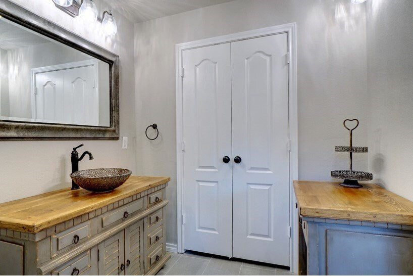 Tampa Rustic Bathroom Vanity