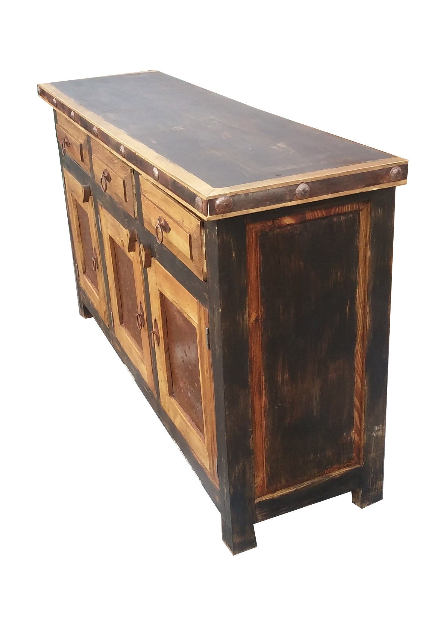 Rustic Bathroom Vanity Metallo Trinitas