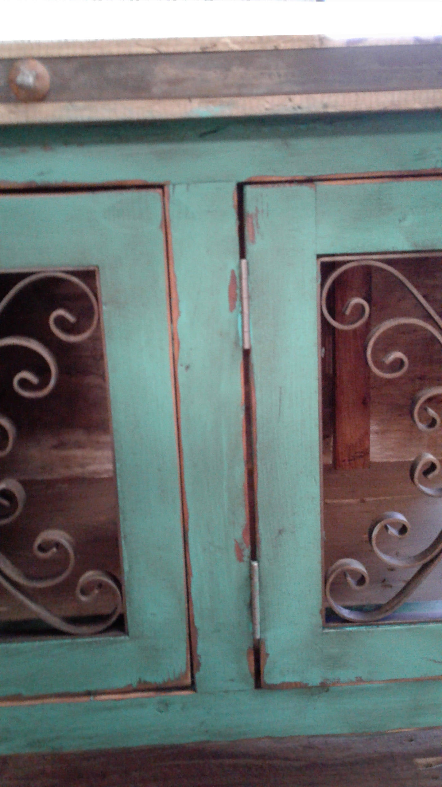 Rustic Yugo Leg Bathroom vanity