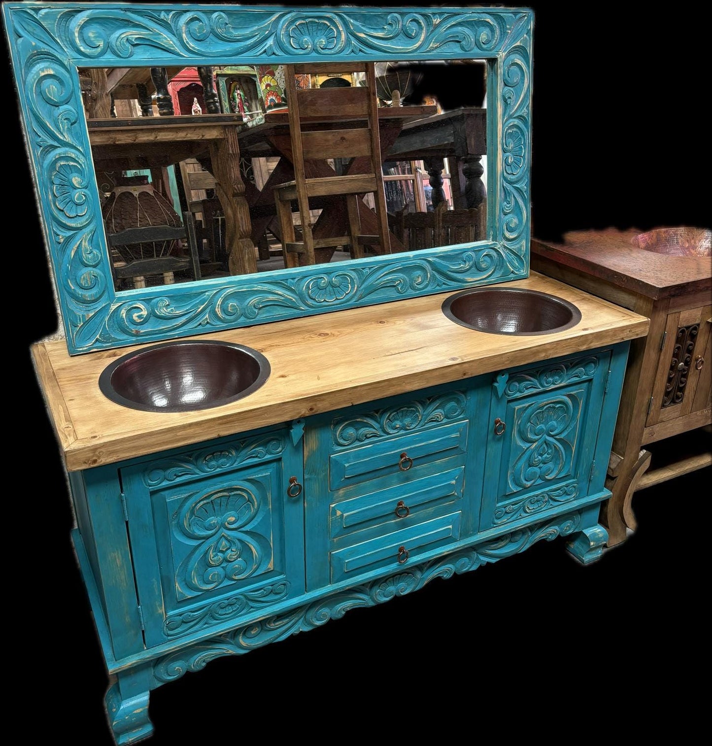 Shipwreck Vanity/Mirror Set