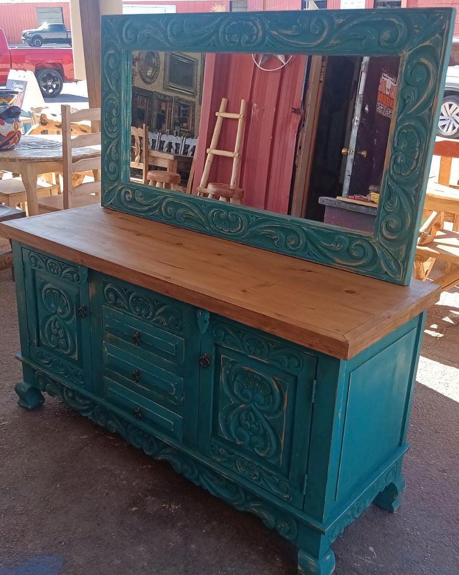 Shipwreck Vanity/Mirror Set