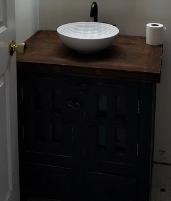 Beautiful rustic bathroom vanity