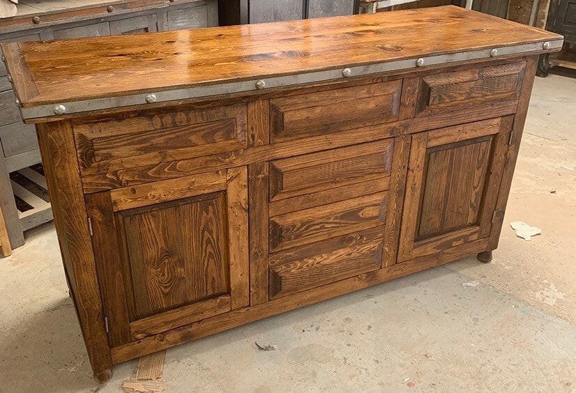 Bathroom vanity